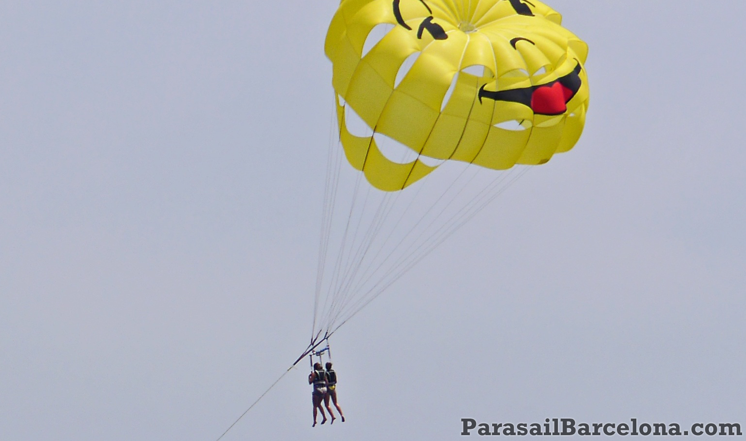w-parasail-barcelonas-1